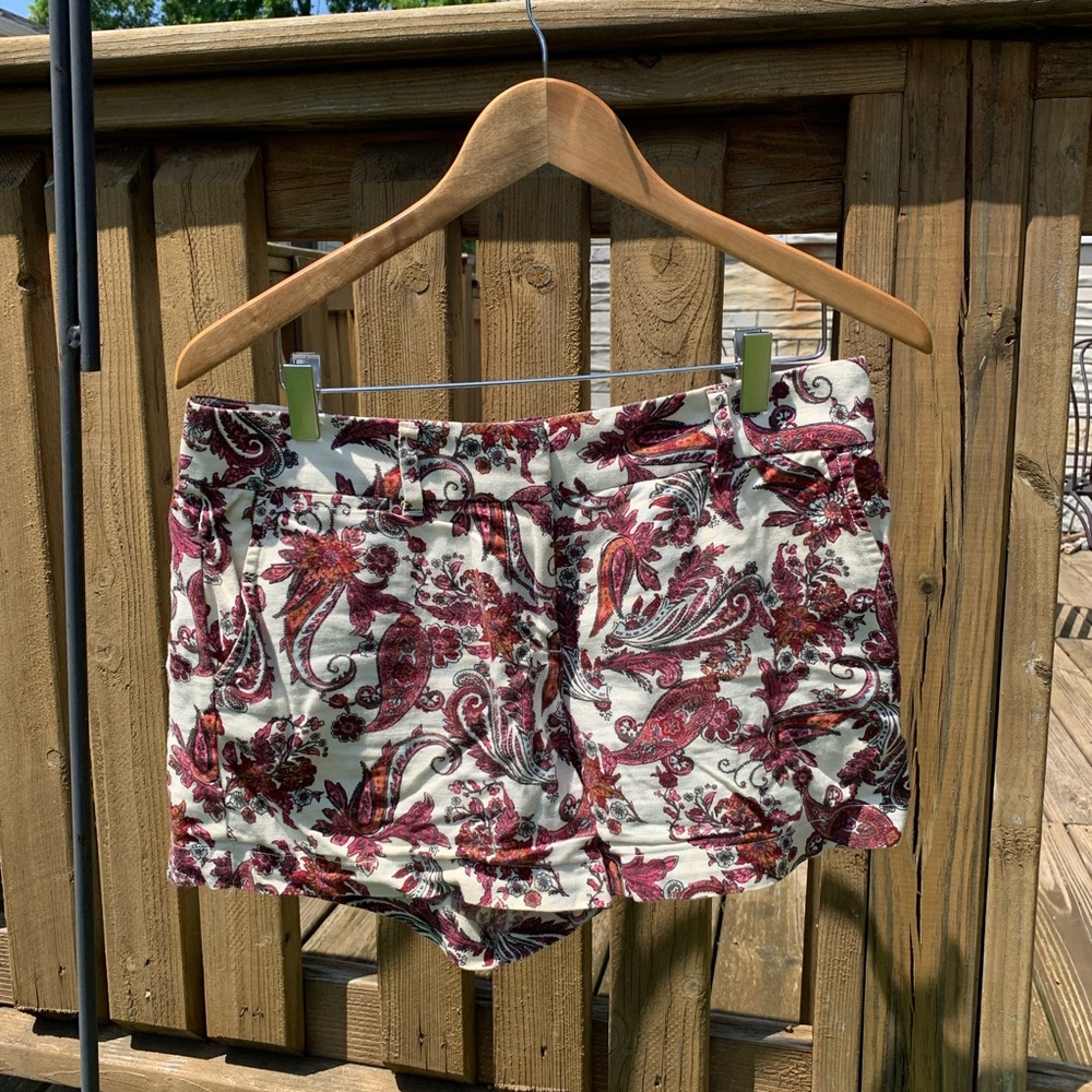 Paisley Linen Shorts